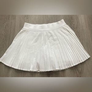 Lululemon White Pleated Skirt Size 4